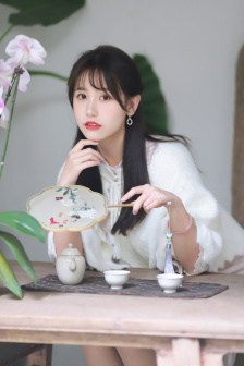 天海翼家庭教师
